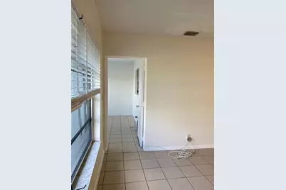 7807  Golf Circle Dr, Unit #306, Margate, FL 33063 - Photo 6