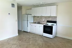 612 NE 29th Dr, Wilton Manors, FL 33334 - Photo 2