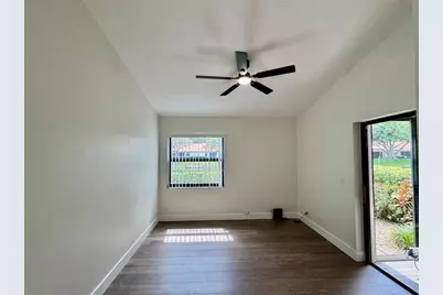 84  Centennial Ct, Deerfield Beach, FL 33442 - Photo 26