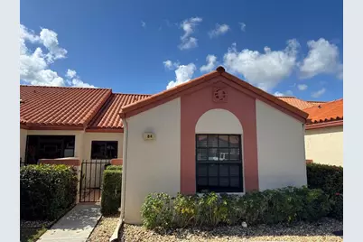 84  Centennial Ct, Deerfield Beach, FL 33442 - Photo 2