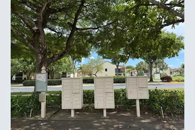 84  Centennial Ct, Deerfield Beach, FL 33442 - Photo 40