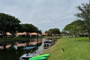 84 Centennial Ct, Deerfield Beach, FL 33442 - Photo 38