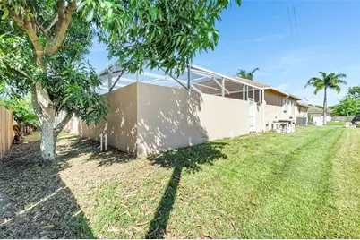 1038 SW Fisherman Ave, Port Saint Lucie, FL 34953 - Photo 42