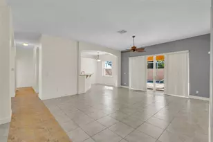 1038 SW Fisherman Ave, Port Saint Lucie, FL 34953 - Photo 12
