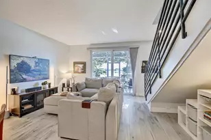 1291 Sorrento Dr, Weston, FL 33326 - Photo 16