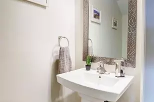 1291 Sorrento Dr, Weston, FL 33326 - Photo 14