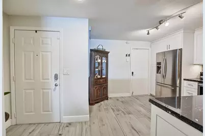 1291  Sorrento Dr, Unit #1291, Weston, FL 33326 - Photo 8