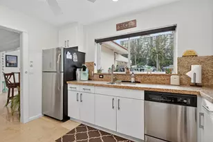 2534 SE 14th St, Pompano Beach, FL 33062 - Photo 10