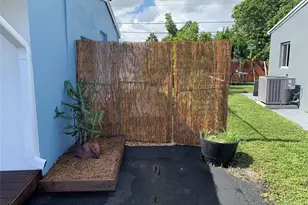 5921 NE 5th Ave, Oakland Park, FL 33334 - Photo 56