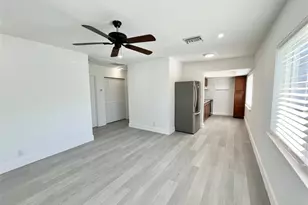 321 SW 14th St, Fort Lauderdale, FL 33315 - Photo 2