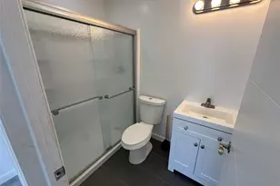 321 SW 14th St, Fort Lauderdale, FL 33315 - Photo 14