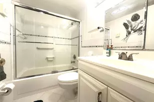 2004 Harwood C, Deerfield Beach, FL 33442 - Photo 14