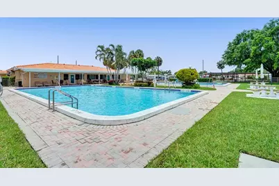 4712 NW 41st Ave, Tamarac, FL 33319 - Photo 42