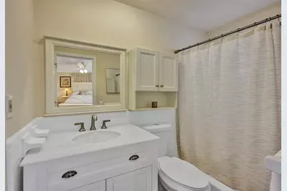 4712 NW 41st Ave, Tamarac, FL 33319 - Photo 6