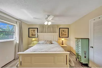 4712 NW 41st Ave, Tamarac, FL 33319 - Photo 8