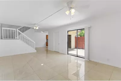 5822  Swordfish Ct, Unit #C, Tamarac, FL 33319 - Photo 10