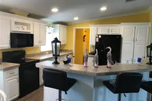 1081 6th St, Okeechobee, FL 34974 - Photo 10