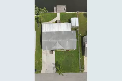 1081  6th St, Okeechobee, FL 34974 - Photo 4