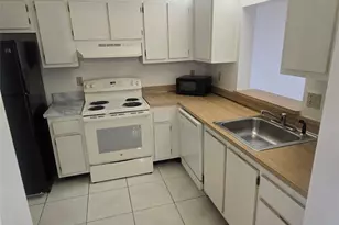 2830 Somerset Dr, Lauderdale Lakes, FL 33311 - Photo 2