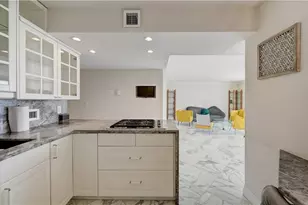 2030 S Ocean Dr, Hallandale Beach, FL 33009 - Photo 6