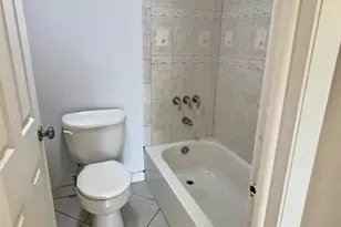 1100 NW 87th Ave, Coral Springs, FL 33071 - Photo 12