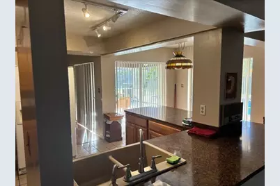 8244 NW 6th St, Coral Springs, FL 33071 - Photo 10