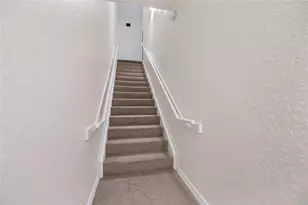 306 Belmont Ln, North Lauderdale, FL 33068 - Photo 10