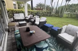 2761 Misty Oaks Cir, Royal Palm Beach, FL 33411 - Photo 14