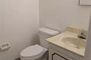 4138 NW 88th Ave, Coral Springs, FL 33065 - Photo 14