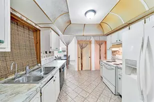 6990 NW 12th St, Margate, FL 33063 - Photo 4