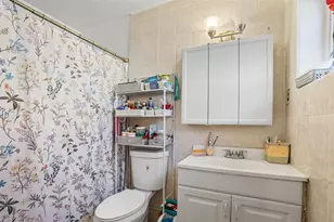 45 NE 212th St, Miami, FL 33179 - Photo 22