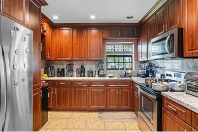 45 NE 212th St, Miami, FL 33179 - Photo 12