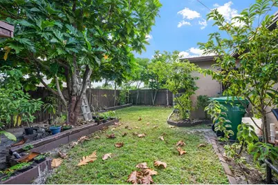 45 NE 212th St, Miami, FL 33179 - Photo 28