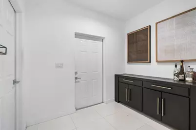 1030  Crystal Way, Unit #104, Delray Beach, FL 33444 - Photo 12