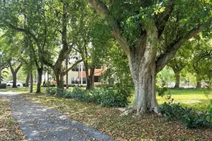 1030 Crystal Way, Delray Beach, FL 33444 - Photo 32