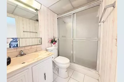 2851  Somerset Dr, Unit #316, Lauderdale Lakes, FL 33311 - Photo 18