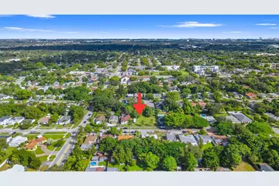 23 NE 116th St, Miami, FL 33161 - Photo 10