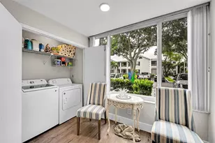 2841 N Oakland Forest Dr, Oakland Park, FL 33309 - Photo 10