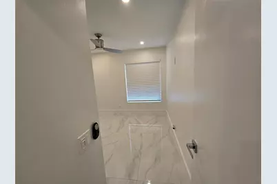 1303  Seagrape Cir, Weston, FL 33326 - Photo 12