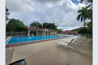 1303  Seagrape Cir, Weston, FL 33326 - Photo 46