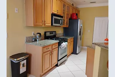 [Address not provided], Royal Palm Beach, FL 33414 - Photo 18