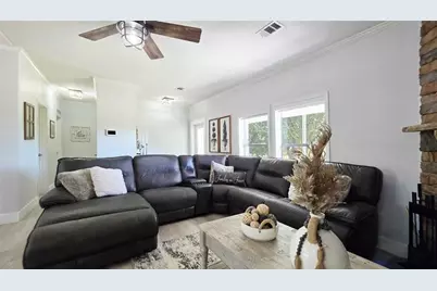 140 N Utopia St, Clewiston, FL 33440 - Photo 18