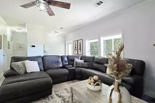 140 N Utopia St, Clewiston, FL 33440 - Photo 18