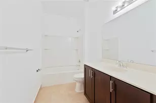 122 SW 7th Ct, Pompano Beach, FL 33060 - Photo 18