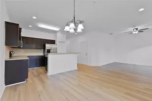 122 SW 7th Ct, Pompano Beach, FL 33060 - Photo 1