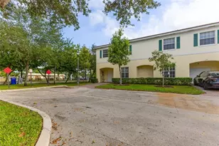 122 SW 7th Ct, Pompano Beach, FL 33060 - Photo 34