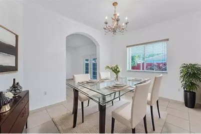 16757 NW 91st Ct, Miami Lakes, FL 33018 - Photo 6