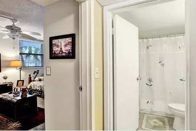 8415  Forest Hills Dr, Unit #206, Coral Springs, FL 33065 - Photo 10