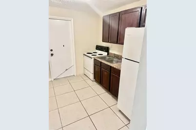 2770 NW 14th Ct, Unit #1B, Fort Lauderdale, FL 33311 - Photo 2