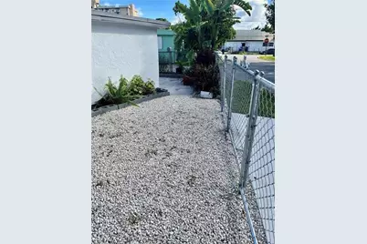 2201 NE 135th Ln, Unit #2201, North Miami Beach, FL 33181 - Photo 4